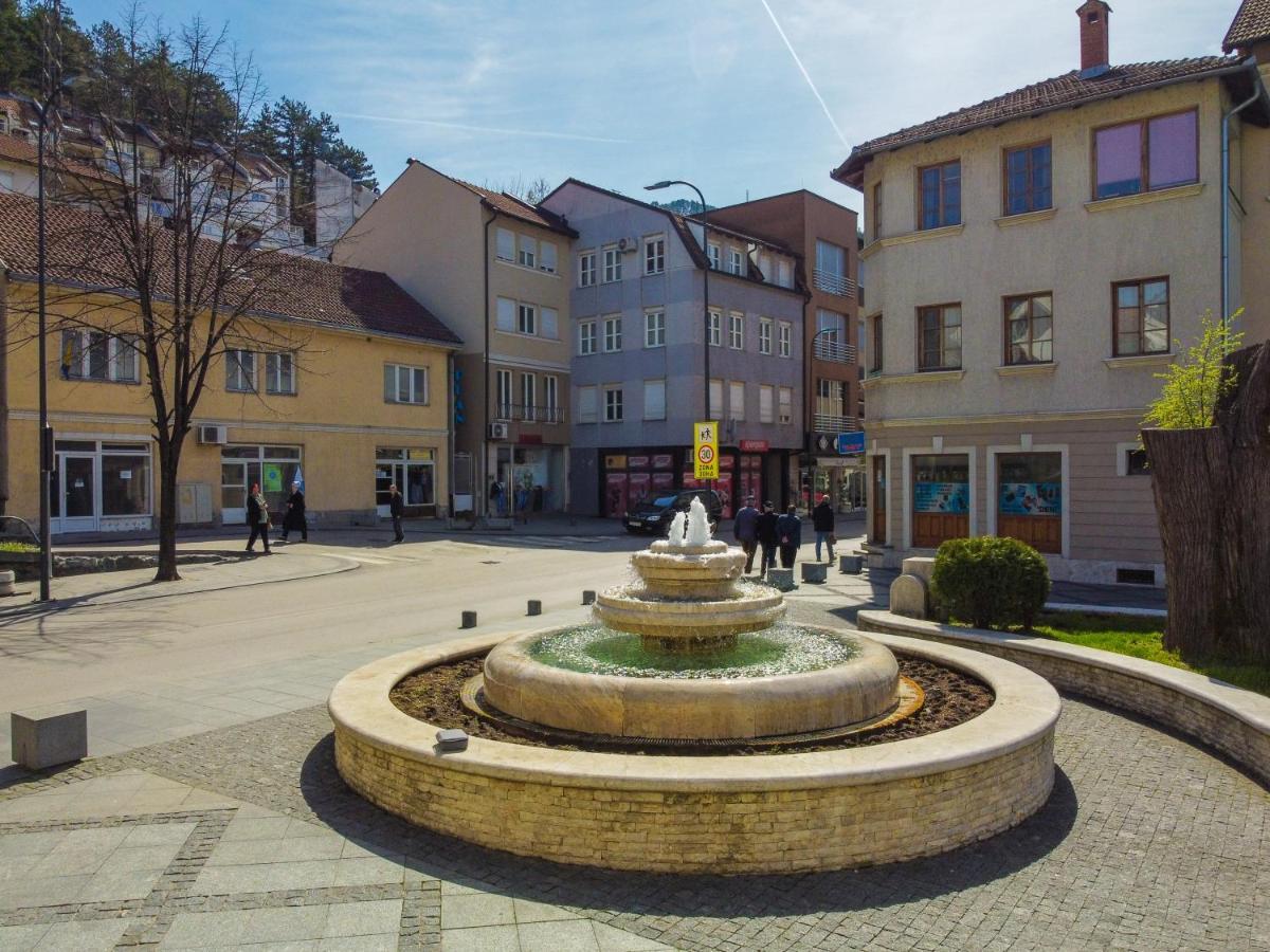 Central Apartment Konjic Kültér fotó
