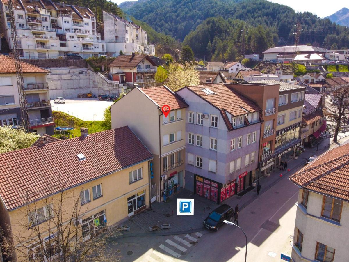Central Apartment Konjic Kültér fotó